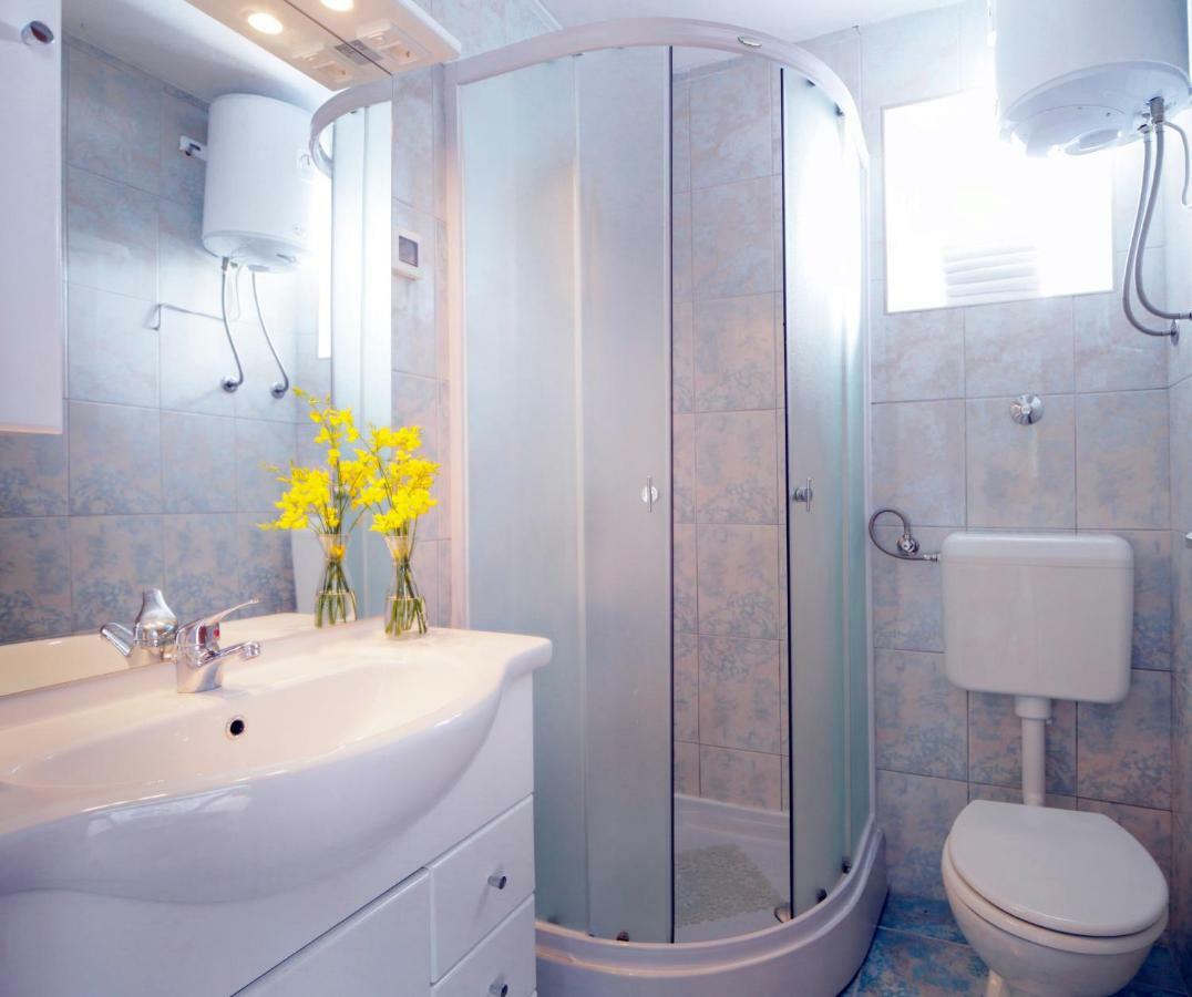 Вилла House Lucia Brstanovo Экстерьер фото