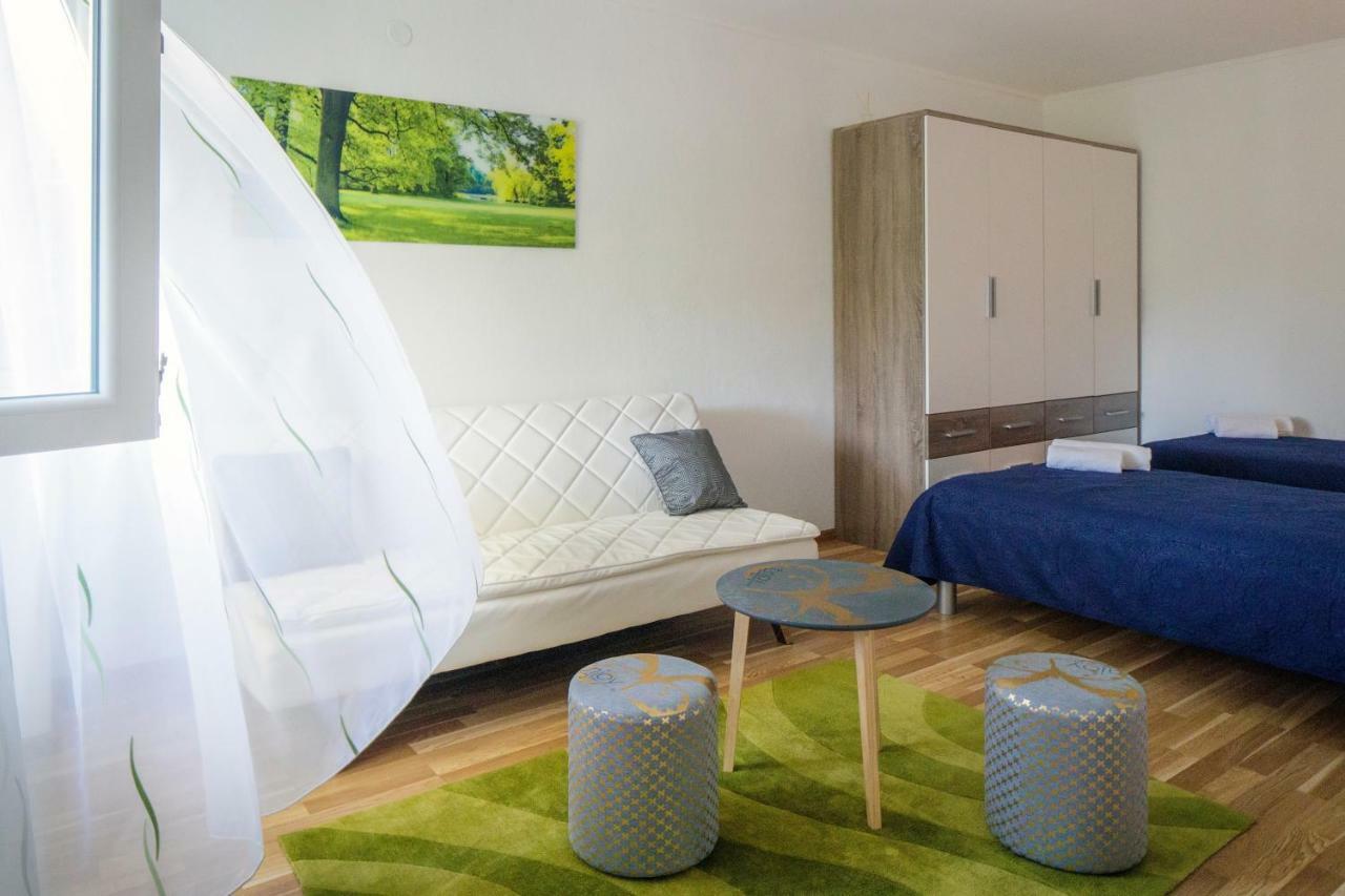 Вилла House Lucia Brstanovo Экстерьер фото
